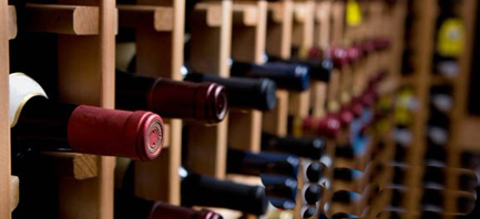【100%原瓶进口】在储放红葡萄酒时，水平放置还是垂直放置好？
